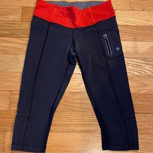 Grey 3/4 Lululemon leggings